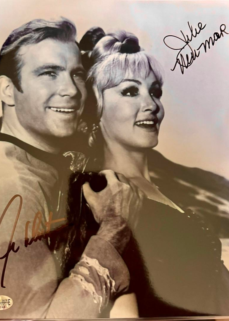 William Shatner, Julie Newmar Signed 8x10 Photo (Star Trek) - JSA COA #01
